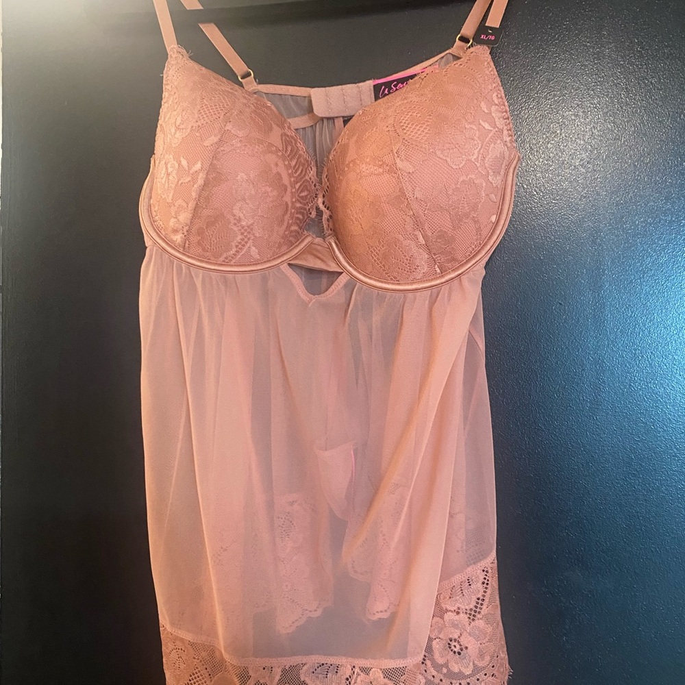 Elegant Lace Pink Babydoll Lingerie